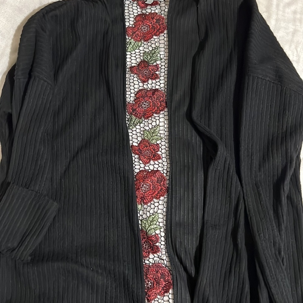 Charlotte Russe Floral Embroidered Open-Front Cardigan In Black